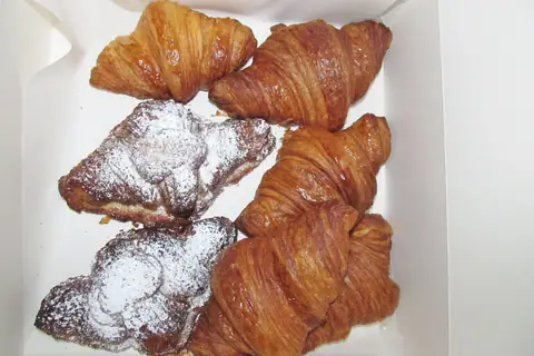 Borneo Cafe & Bakery photo 4